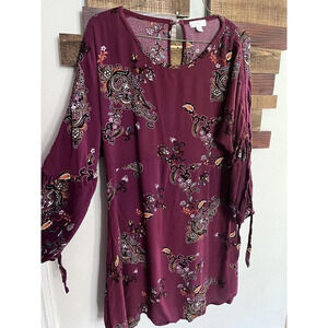 Charming Charlie Paisley Floral Dress Med lightweight adjustable sleeve summer